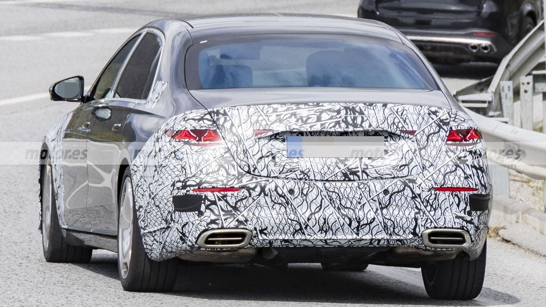 The 2026 Mercedes-Maybach S-Class Facelift will debut with refreshed design elements.